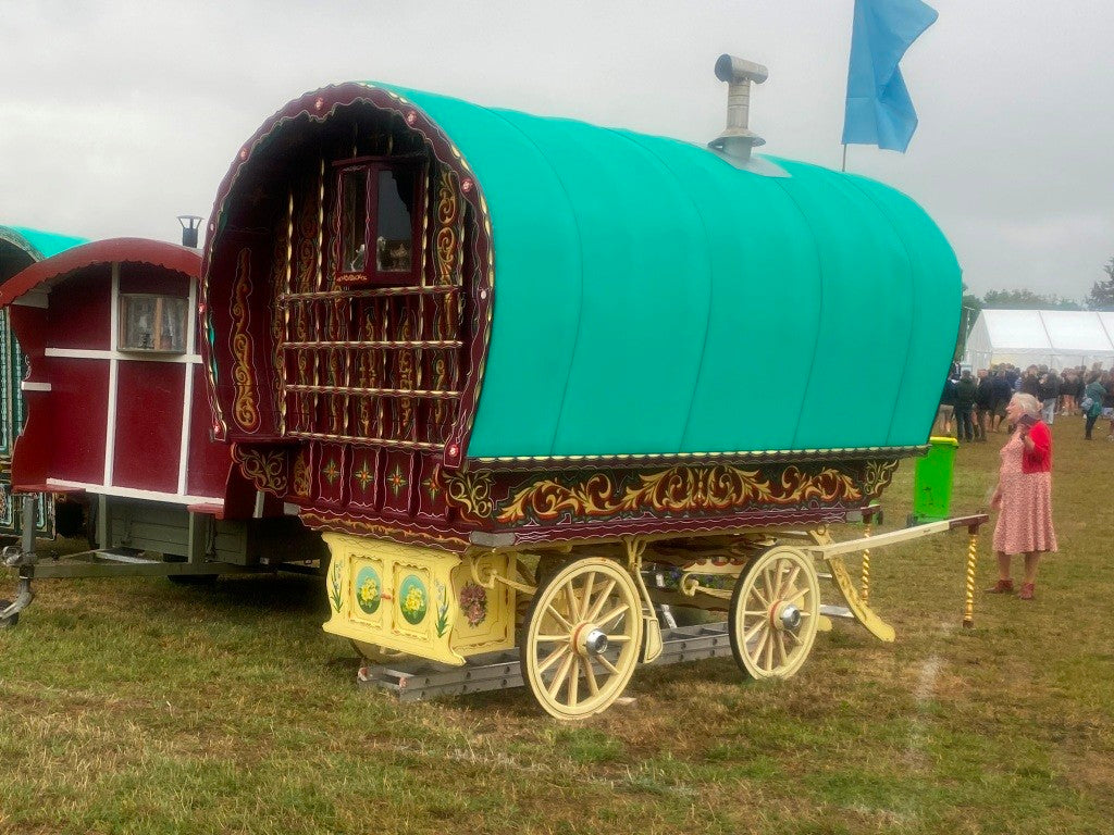 Stunning open lot wagon