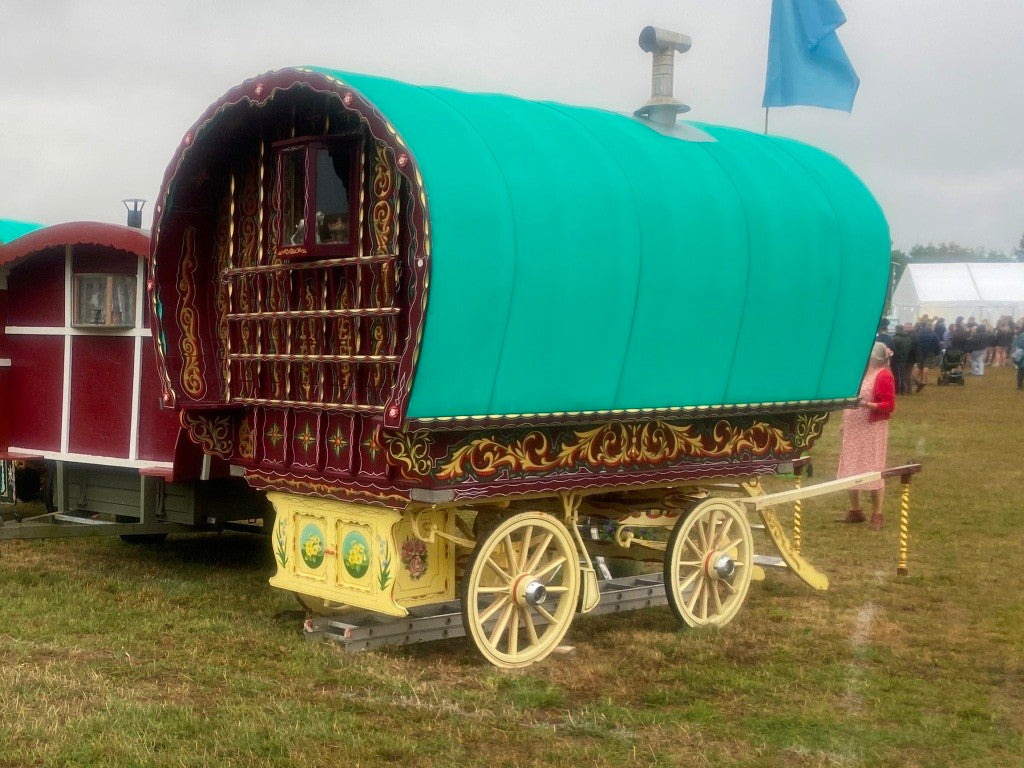 Stunning open lot wagon