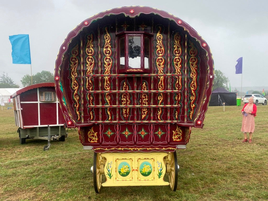 Stunning open lot wagon