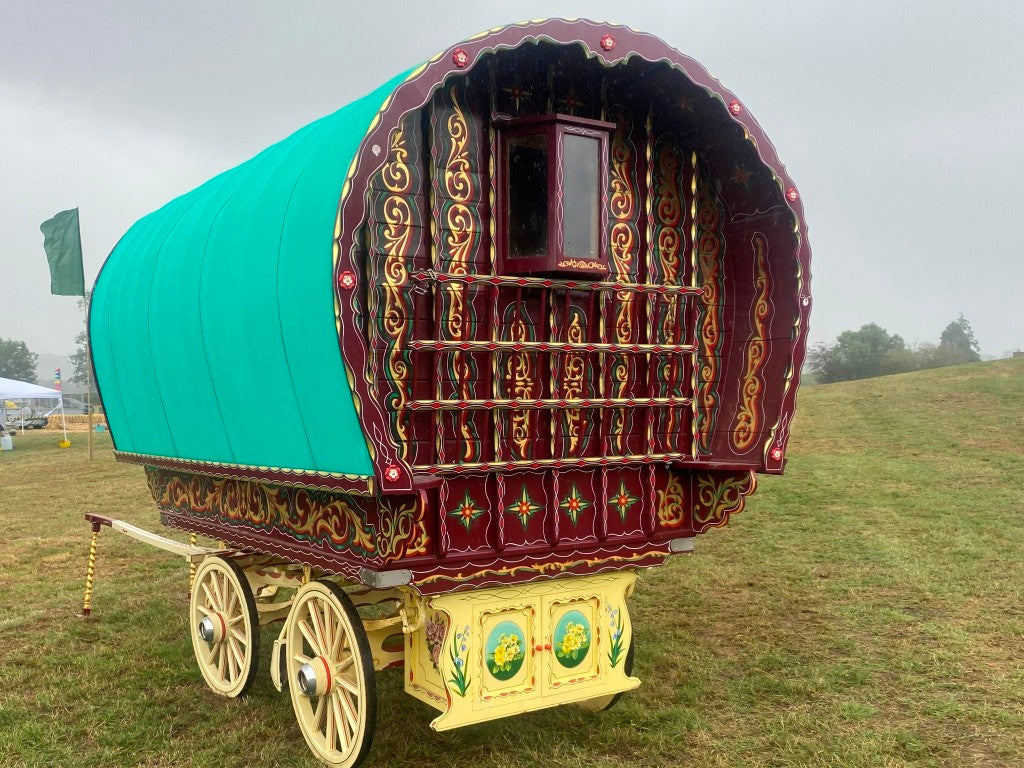 Stunning open lot wagon