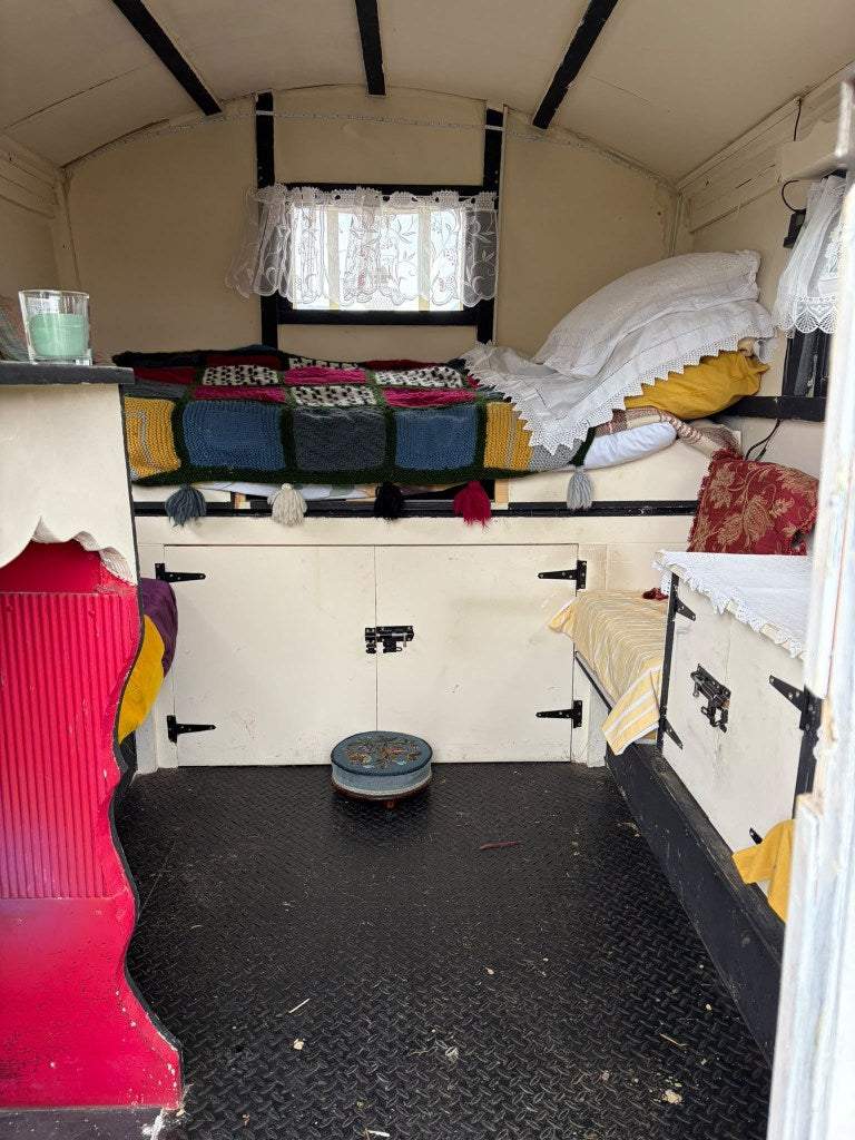 Car towable ledge style gyspy wagon