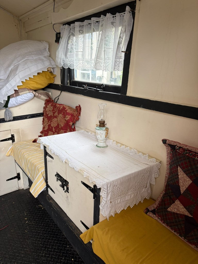 Car towable ledge style gyspy wagon
